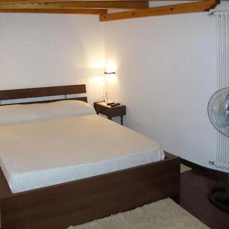 Appartement Locazione Turistica Nirosi - Mso220